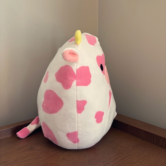 NWT Squishmallows 11" OG Evangelica the Cow US Exclusive - Picture 3 of 8